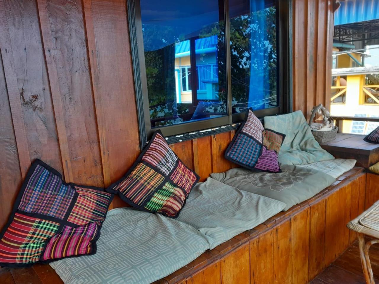 Bong'S Guesthouse M'Pai Bay Rongszanlöm-sziget Kültér fotó